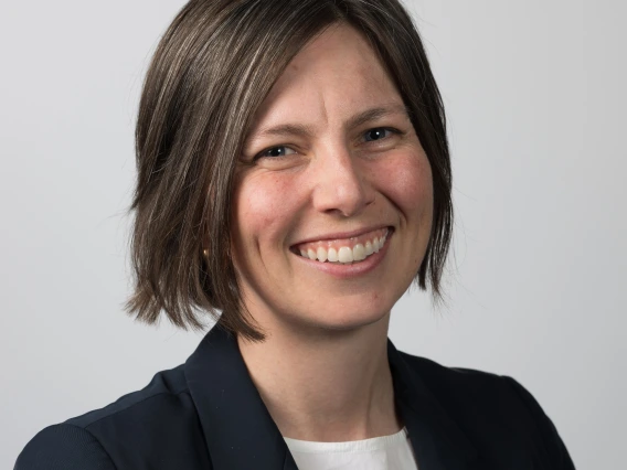 Professor Erin Heinz
