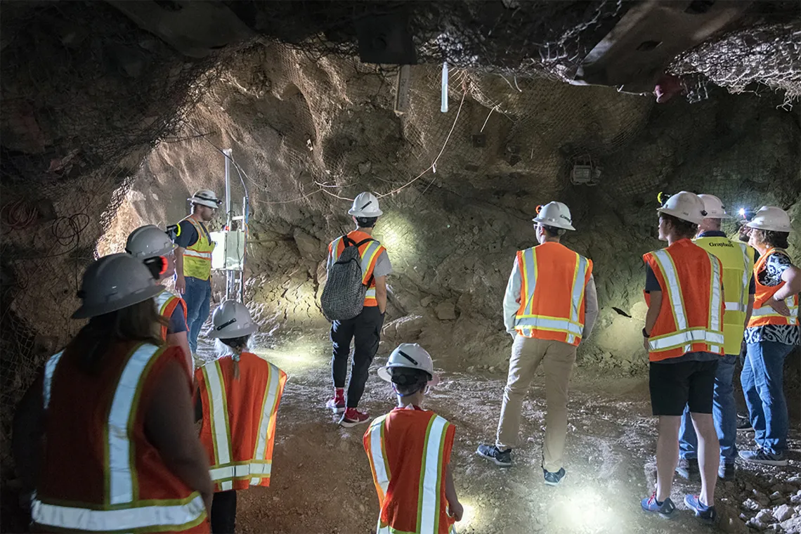 Mine tour in the SX mine